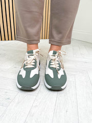 Chloe Trainer - Green