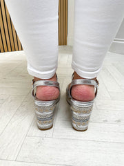 Soni Wedge - 2 Colours