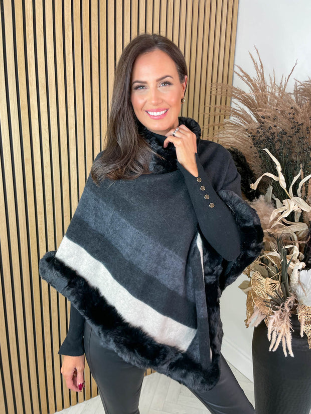 Kaitlyn Poncho - Black Check